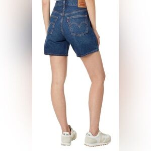 Levi's Shorts size 31